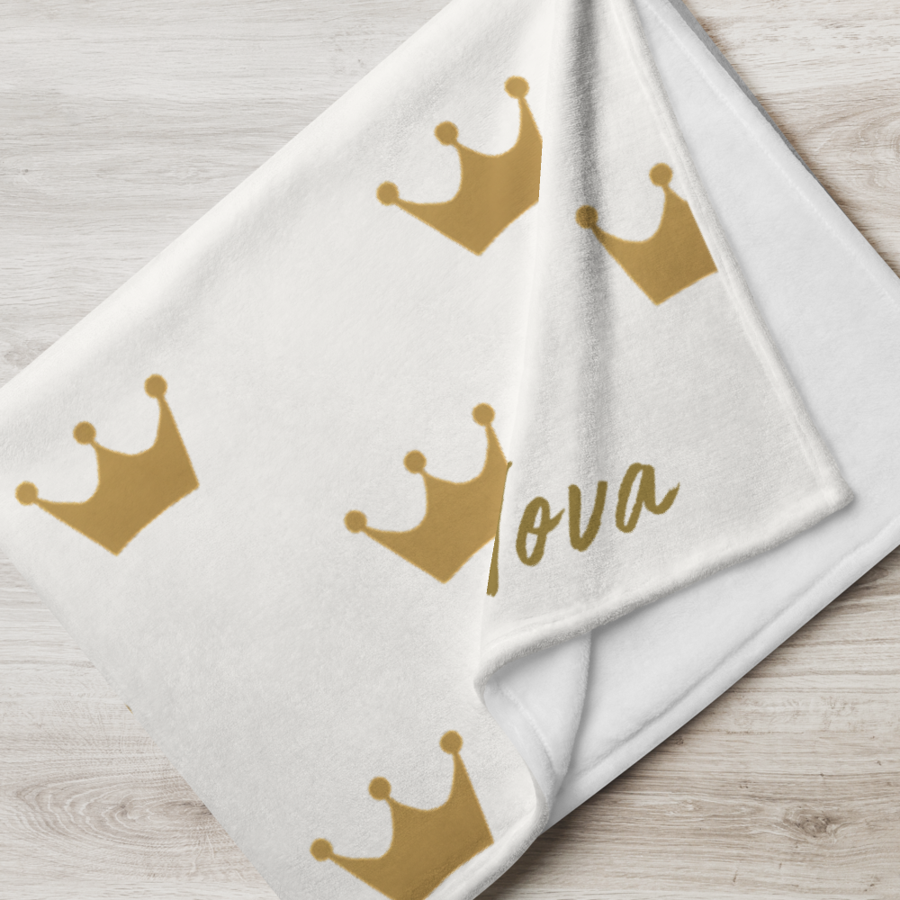 Custom Pet Throw Blanket – Ivory Whisper Crown Design – Nova