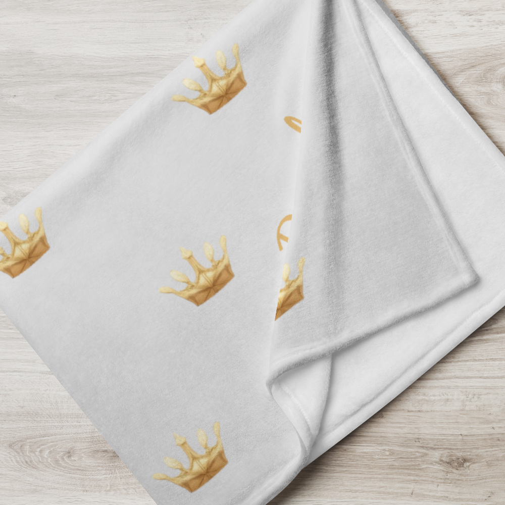 Personalized Pet Throw Blanket – Whisper Crown Design